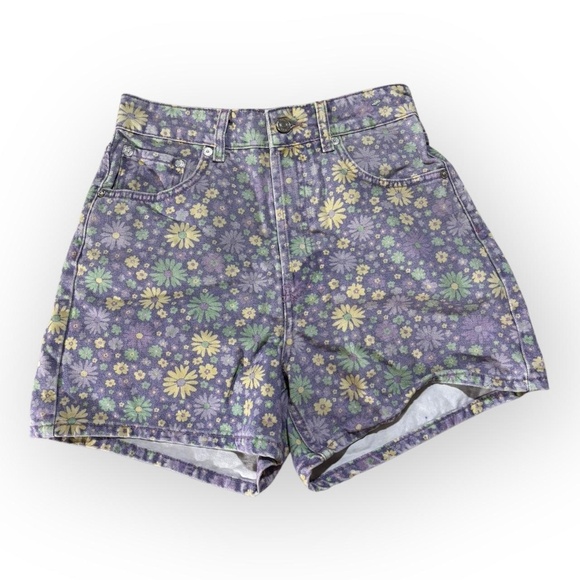 Zara Purple Floral Women's Shorts - Picture 3 of 6